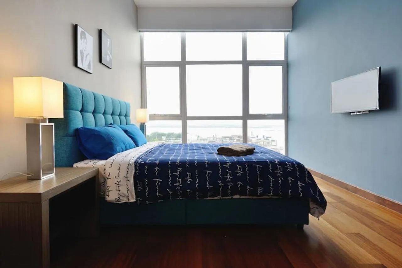 Experience The Coast - Hostahome Suites At Paragon Residence Near Downtown 0*, Johor Bahru
